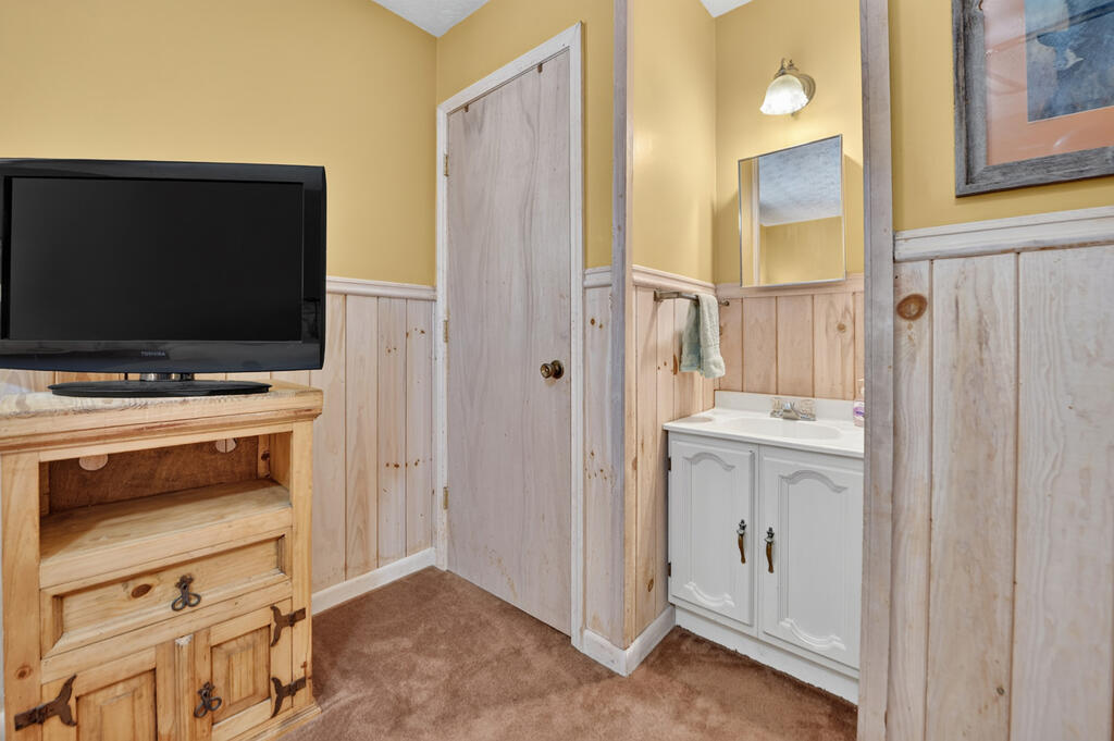 435136 Ellijay Active