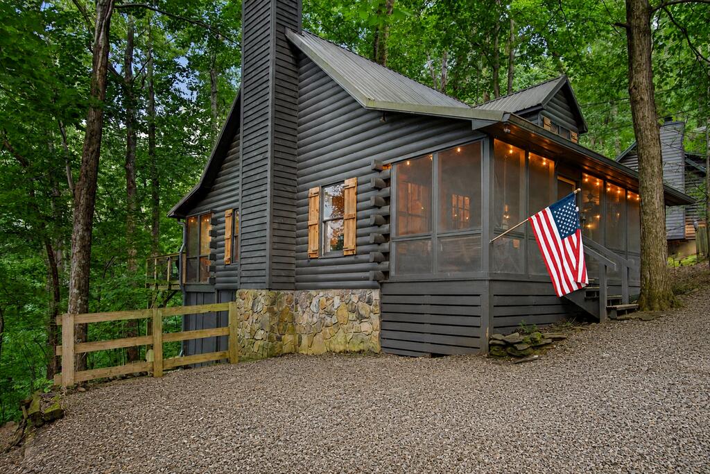435148 Ellijay Active