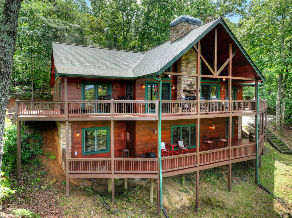 435168 Blue Ridge Active
