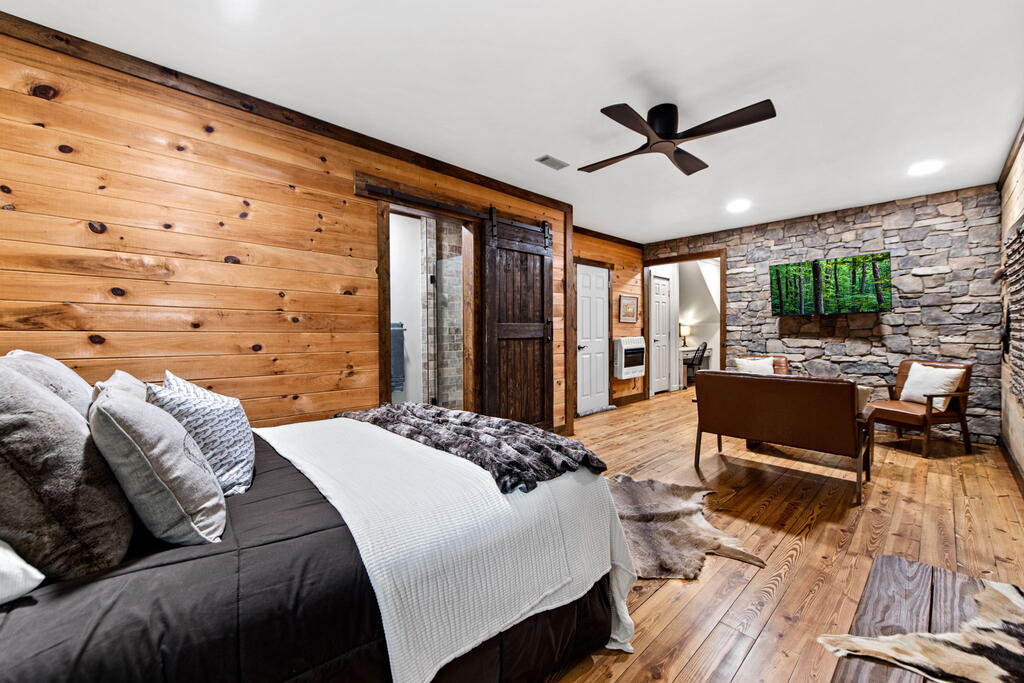 435172 Ellijay Active