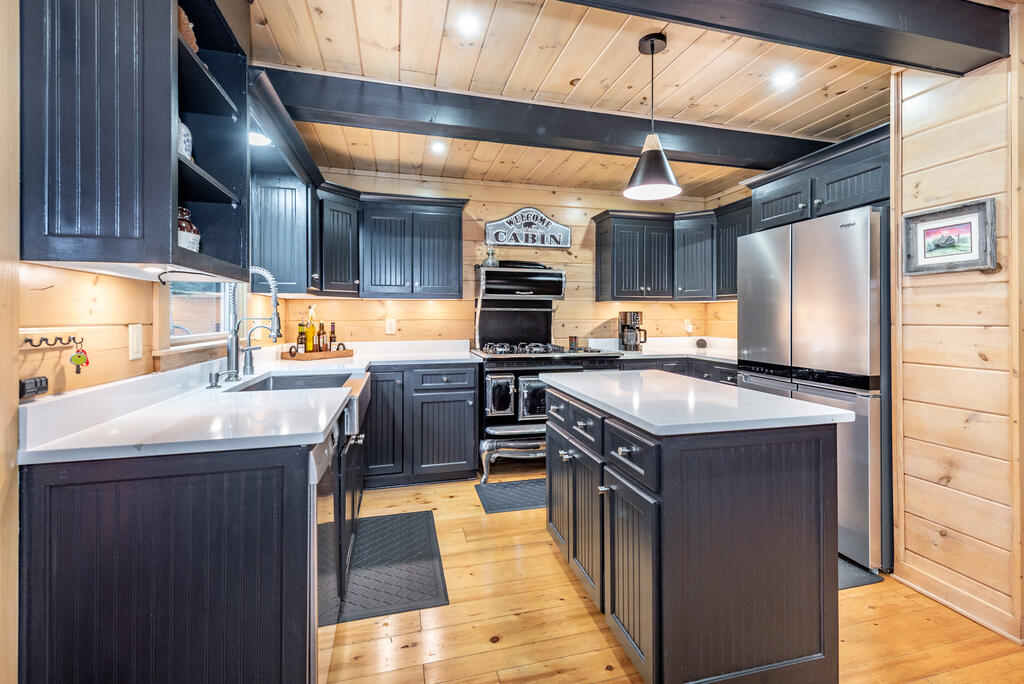 435173 Ellijay Pending