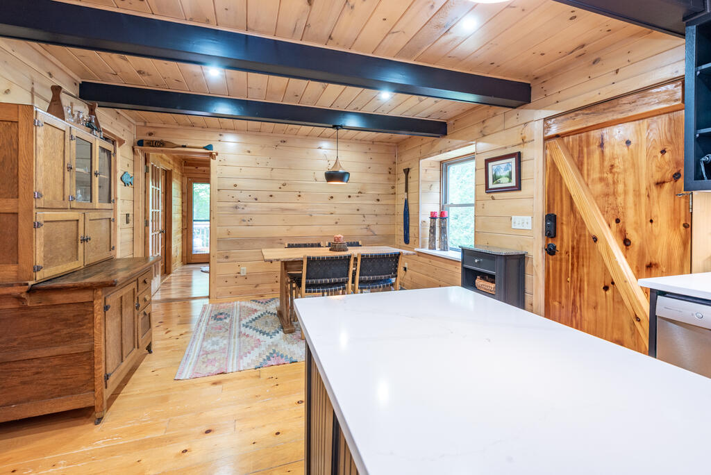 435173 Ellijay Pending