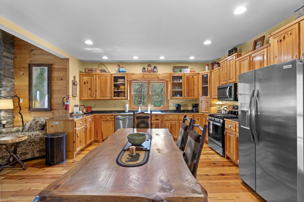 435178 Ellijay Active
