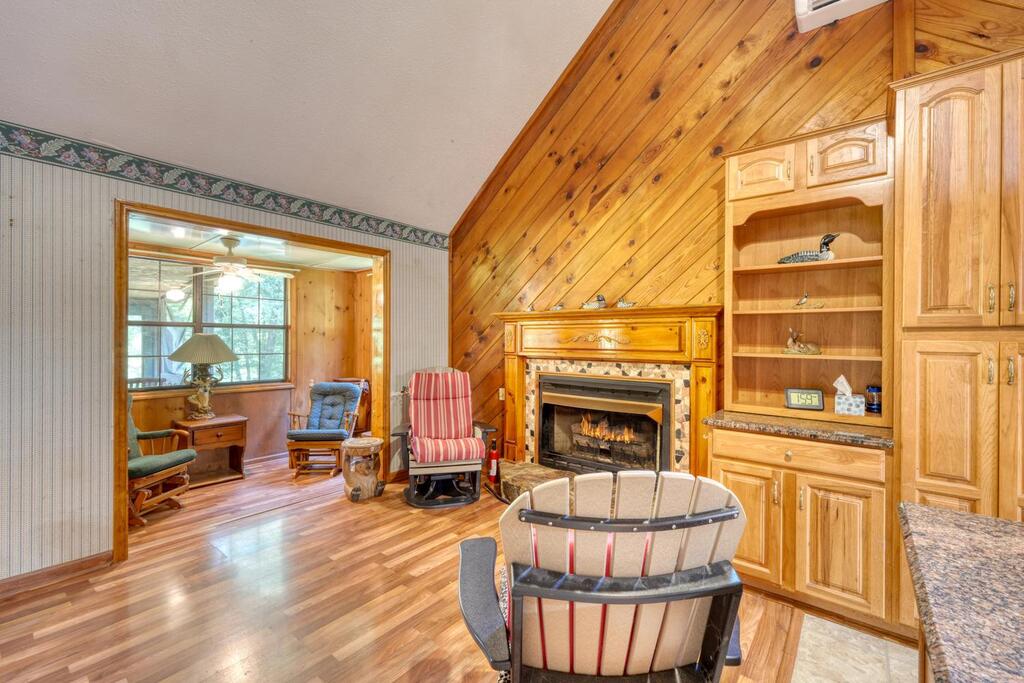 435186 Hiawassee Active