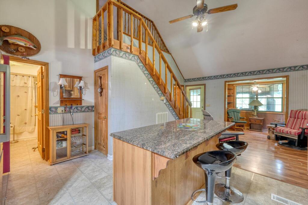 435186 Hiawassee Active