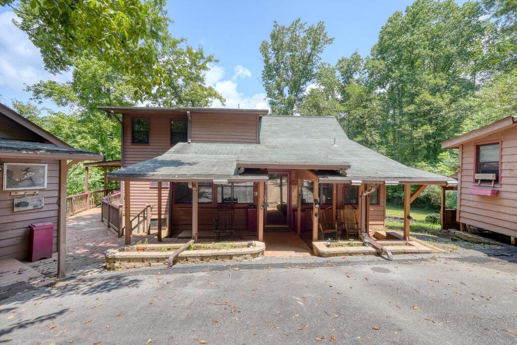 435186 Hiawassee Active