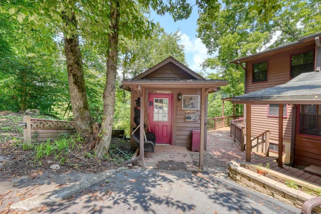 435186 Hiawassee Active