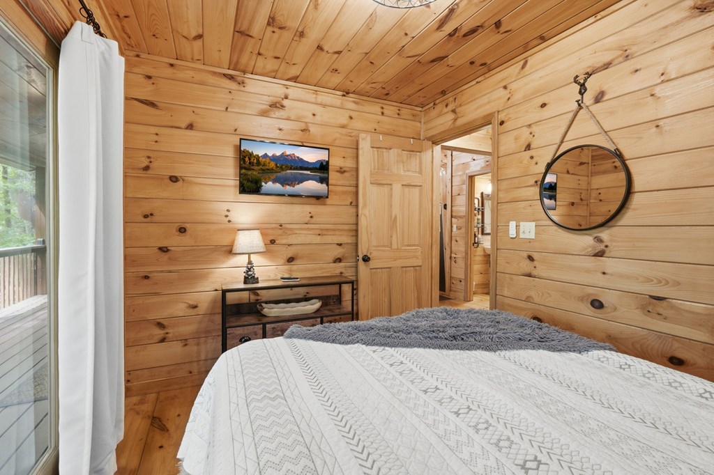 435189 Ellijay Active