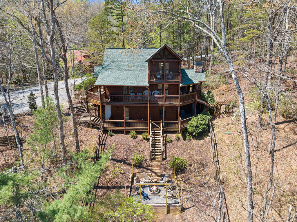 435190 Blue Ridge Active