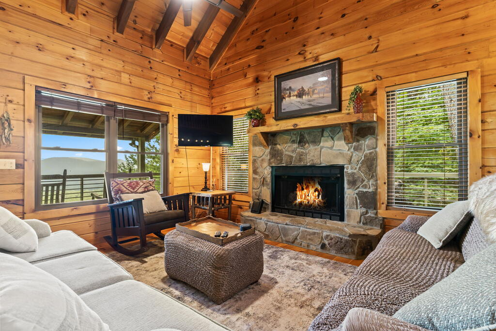 435194 Ellijay Active