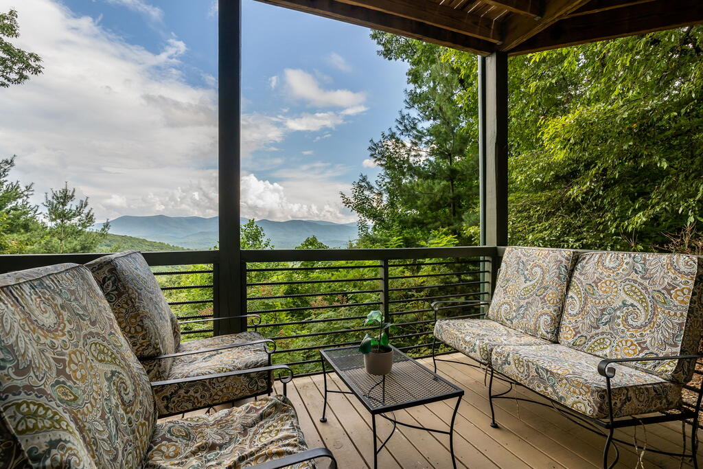 435194 Ellijay Active