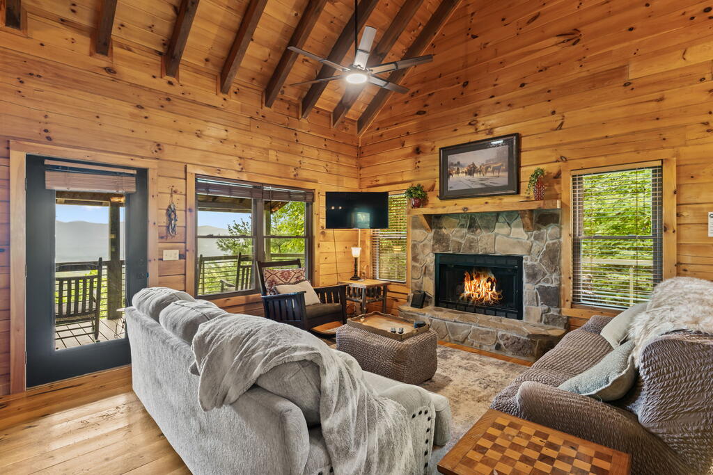 435194 Ellijay Active