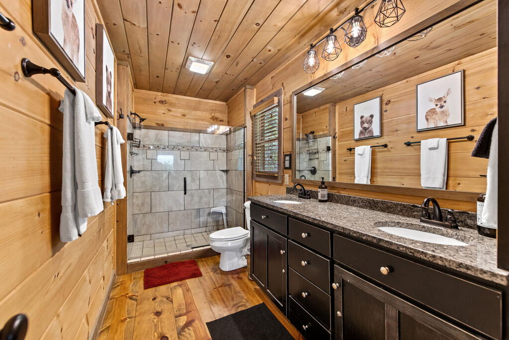 435208 Ellijay Active