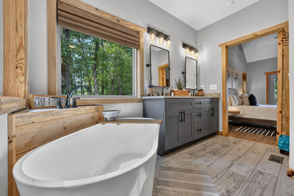 435216 Ellijay Active
