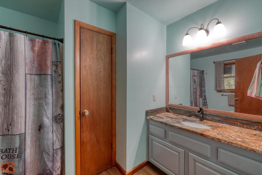435227 Morganton Active