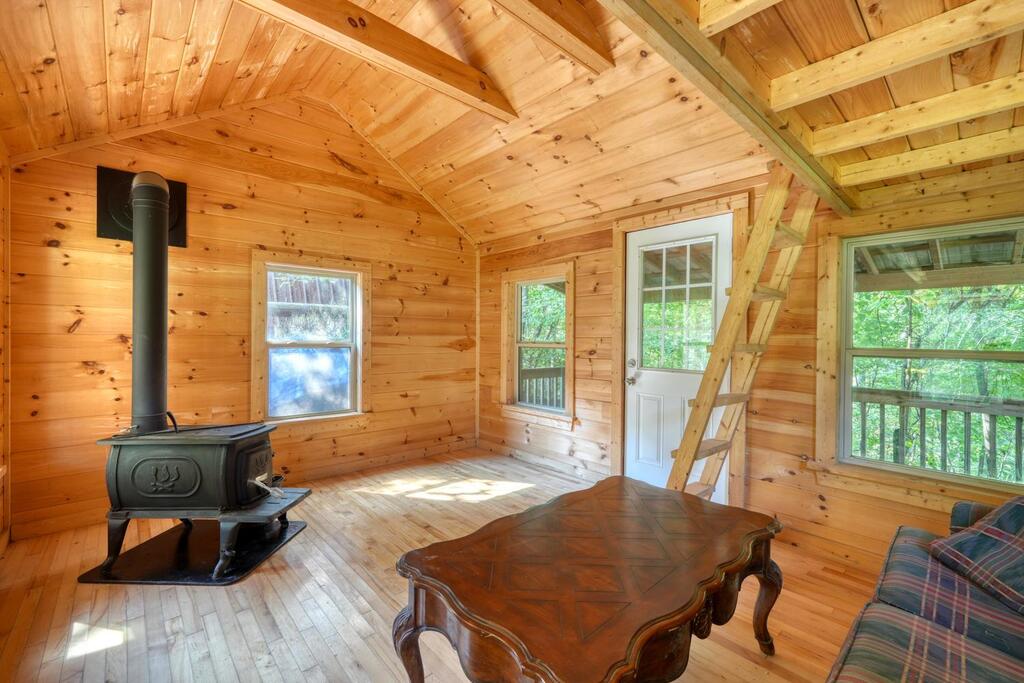 435227 Morganton Active