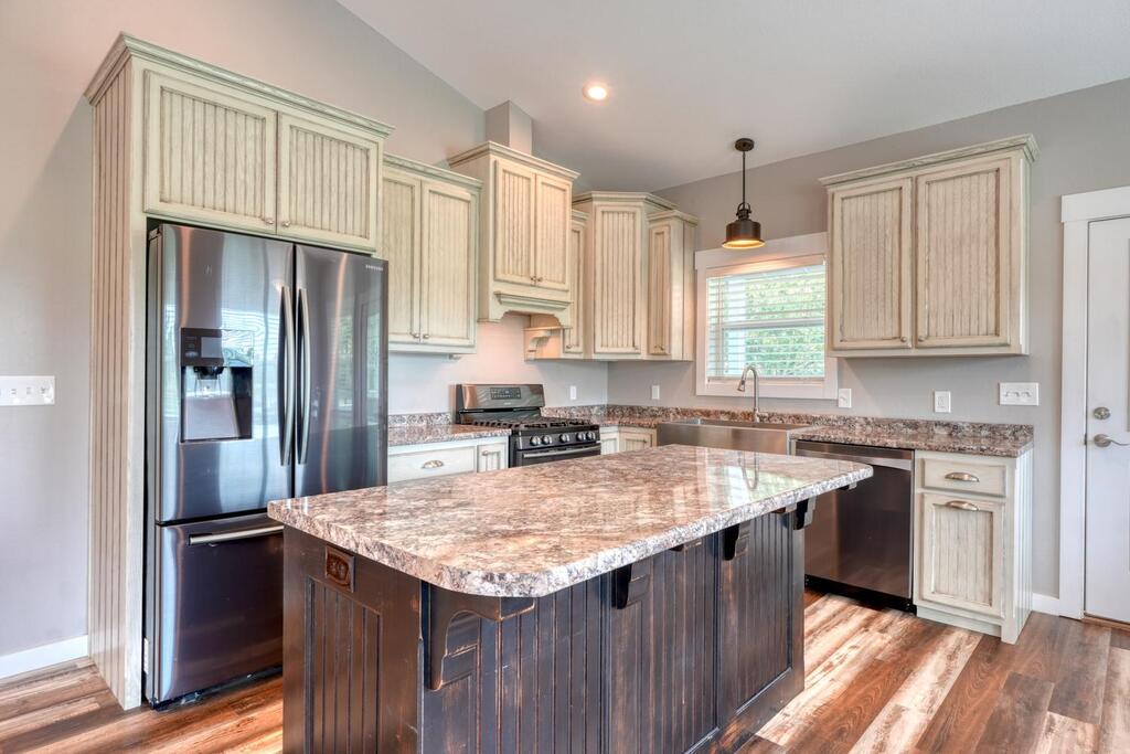 435240 Blairsville Active