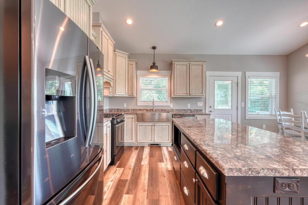 435240 Blairsville Active