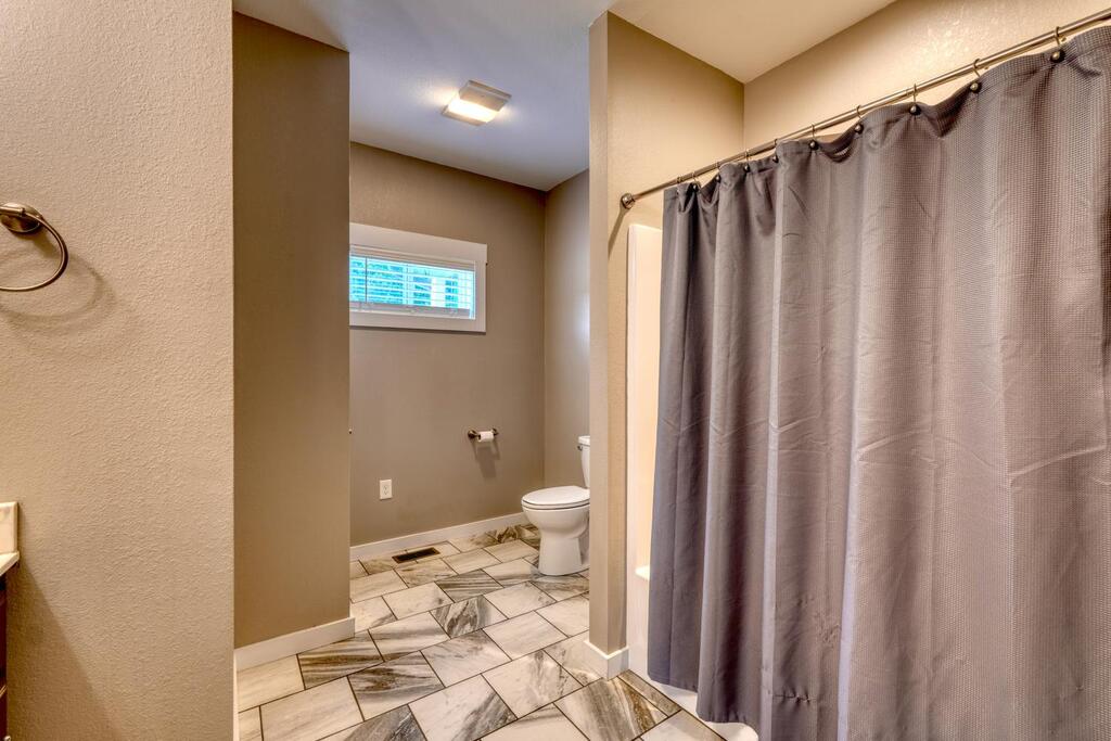 435240 Blairsville Active