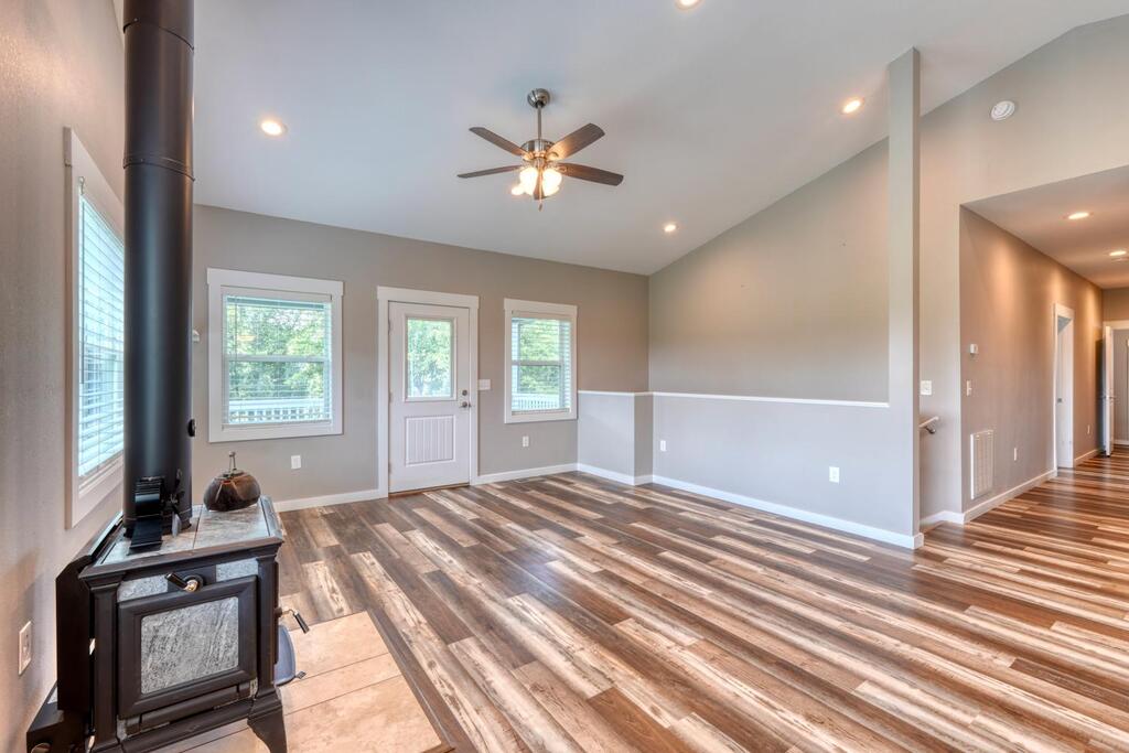 435240 Blairsville Active