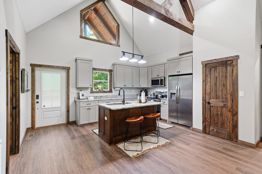 435255 Ellijay Active