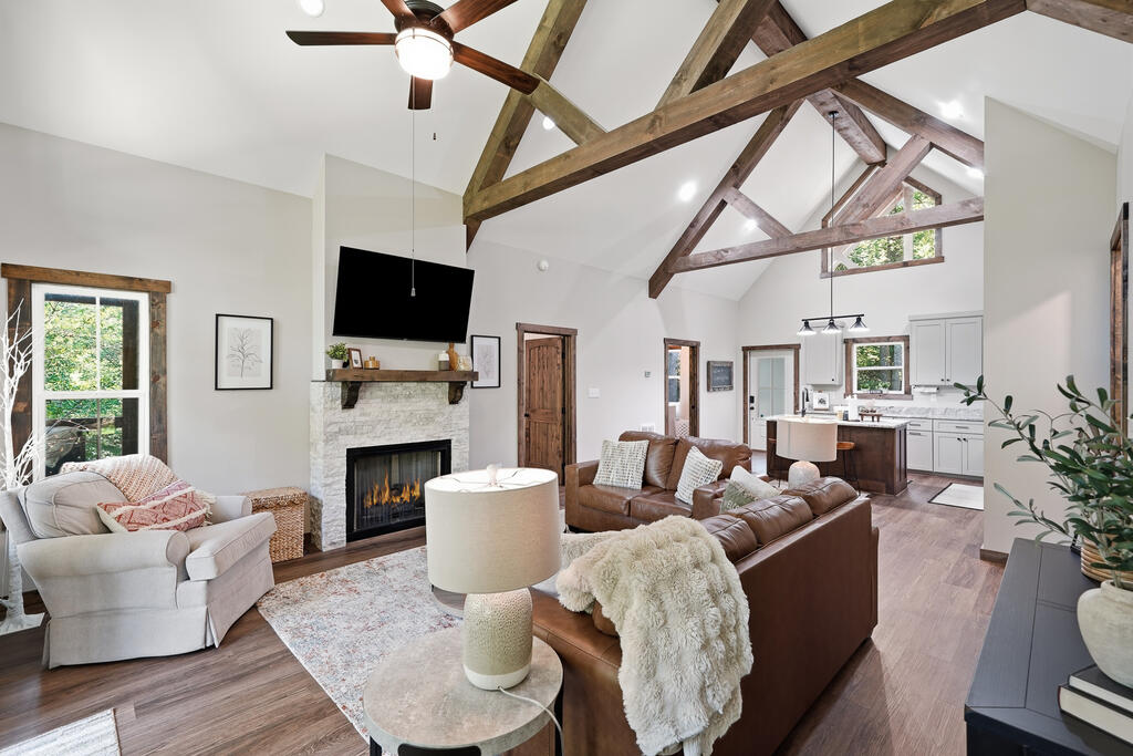435255 Ellijay Active