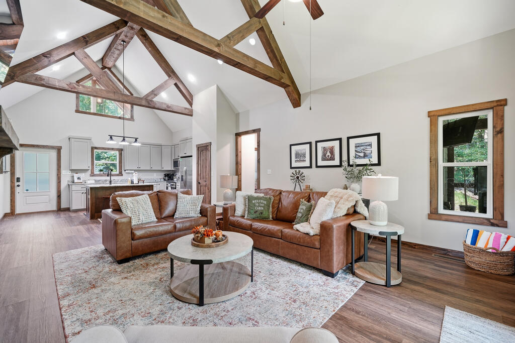 435255 Ellijay Active