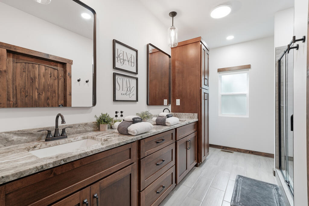 435255 Ellijay Active