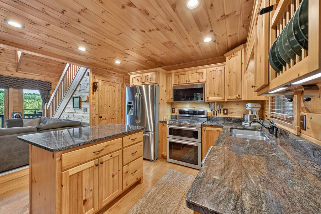 435274 Mineral Bluff Active