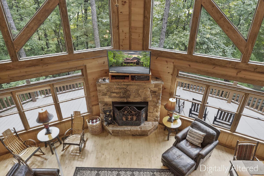 435277 Blue Ridge Active