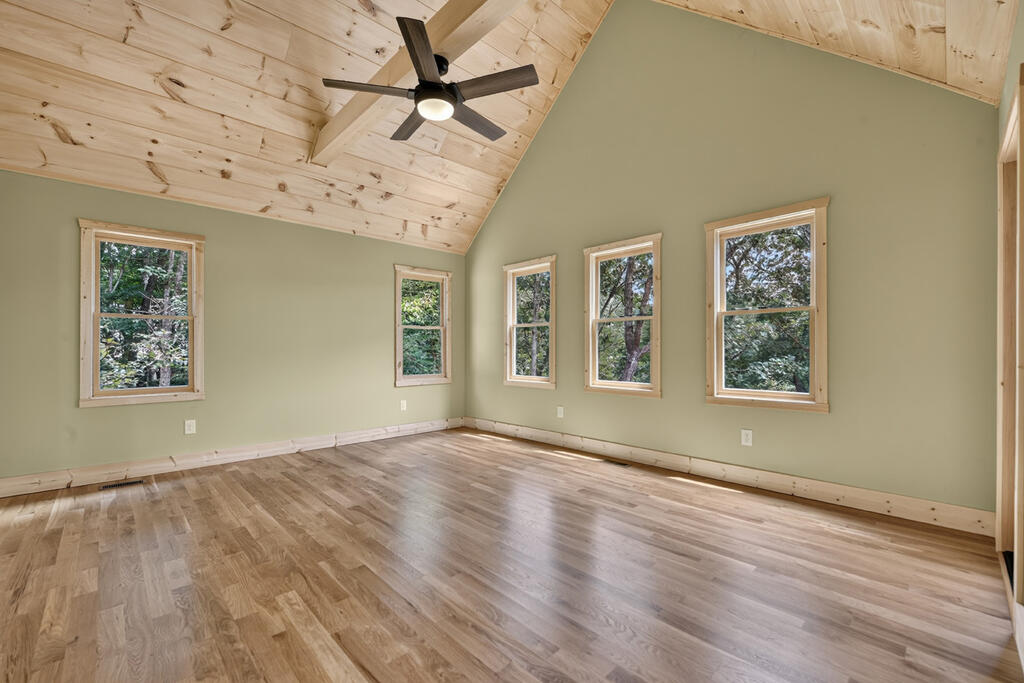 435279 Ellijay Active