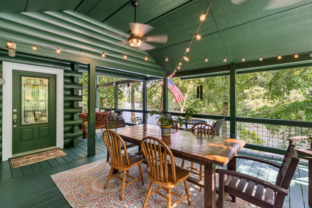 435281 Hayesville Active