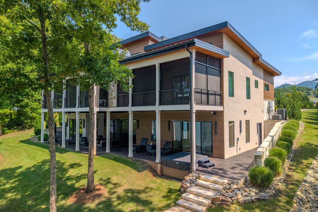 435288 Hiawassee Active
