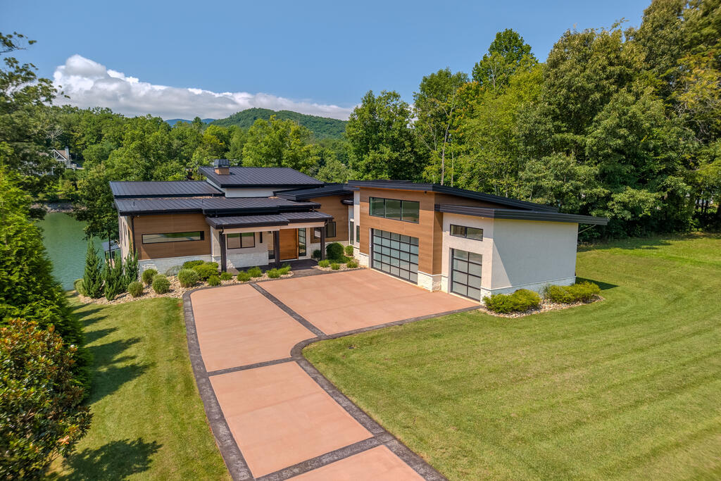 435288 Hiawassee Active
