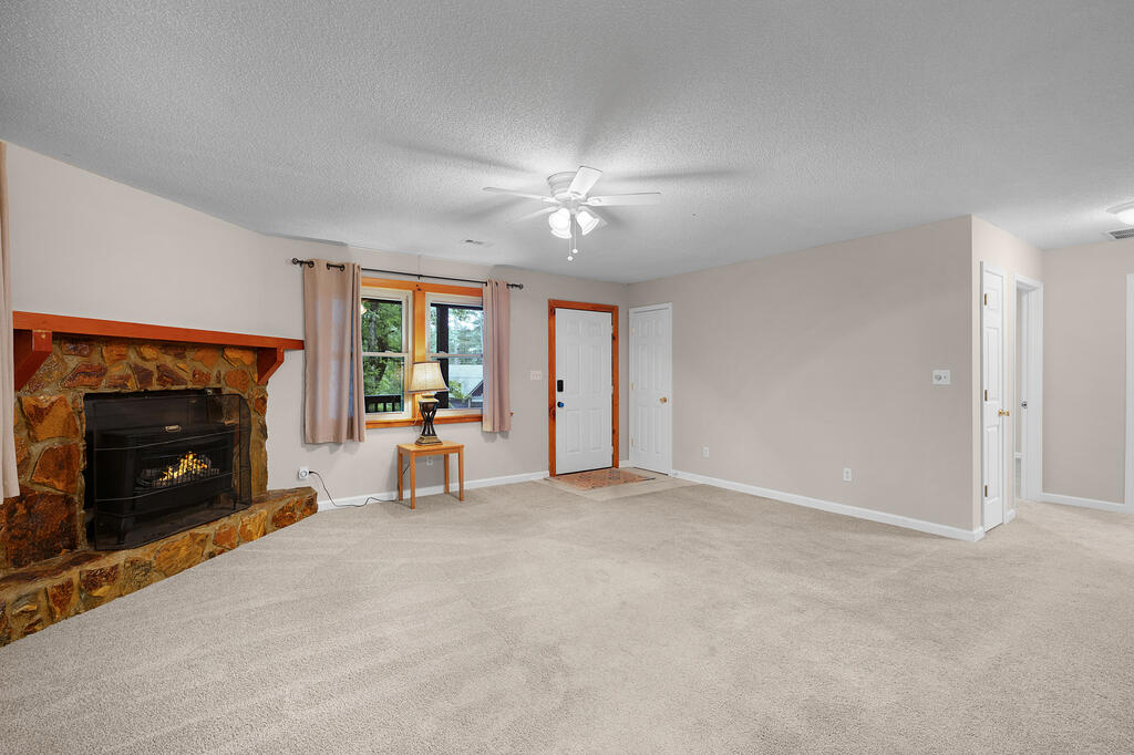 435298 Ellijay Active