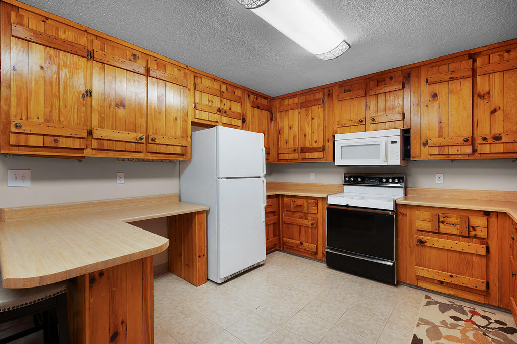 435298 Ellijay Active