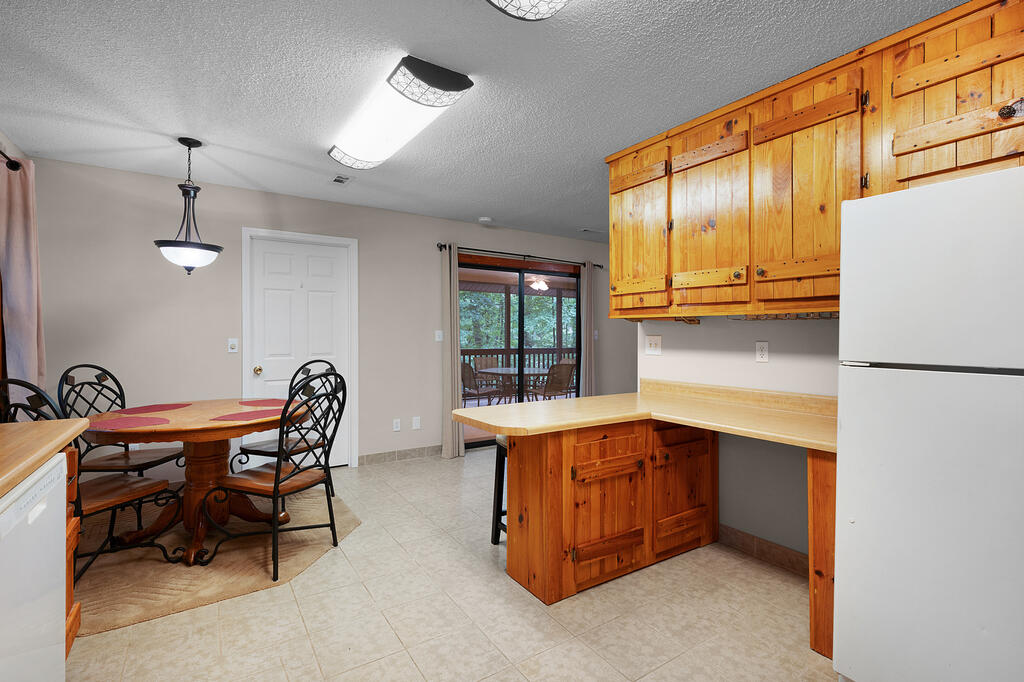 435298 Ellijay Active