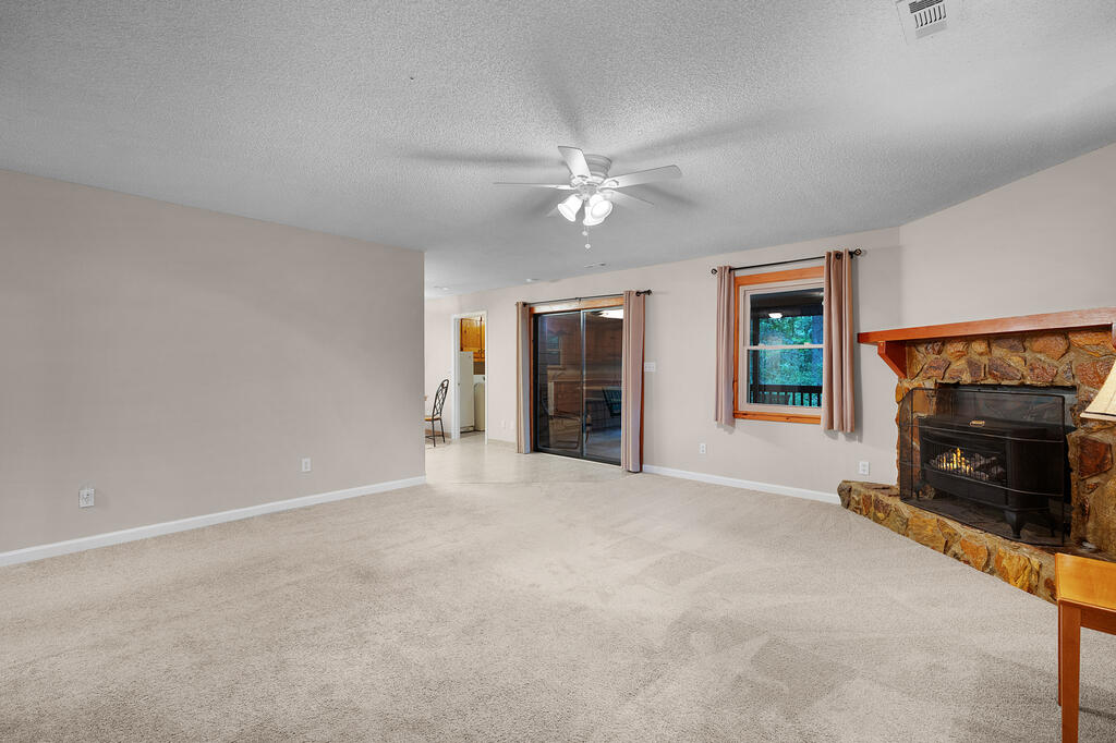 435298 Ellijay Active