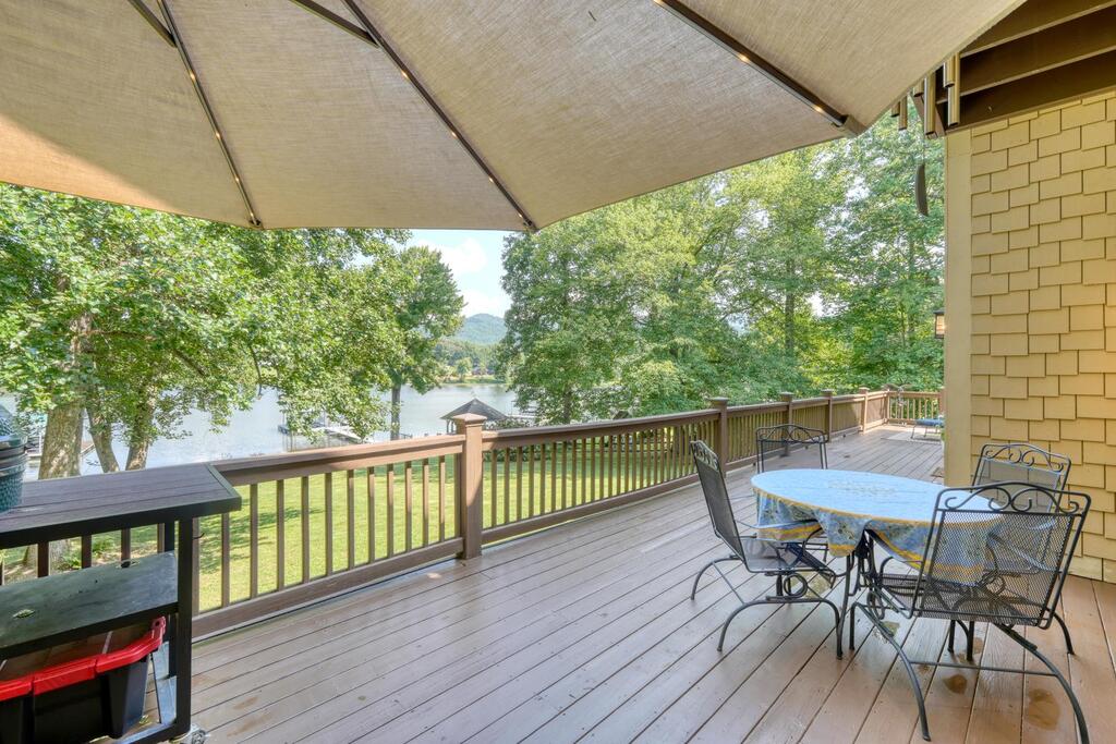 435320 Hayesville Active
