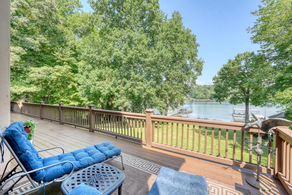435320 Hayesville Active