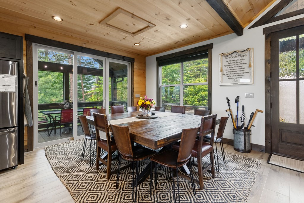 435325 Ellijay Active