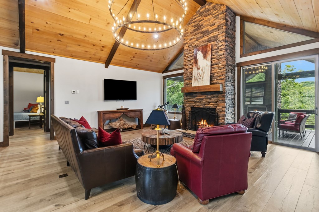 435325 Ellijay Active