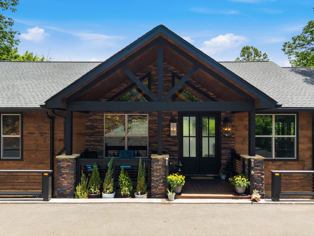 435325 Ellijay Active