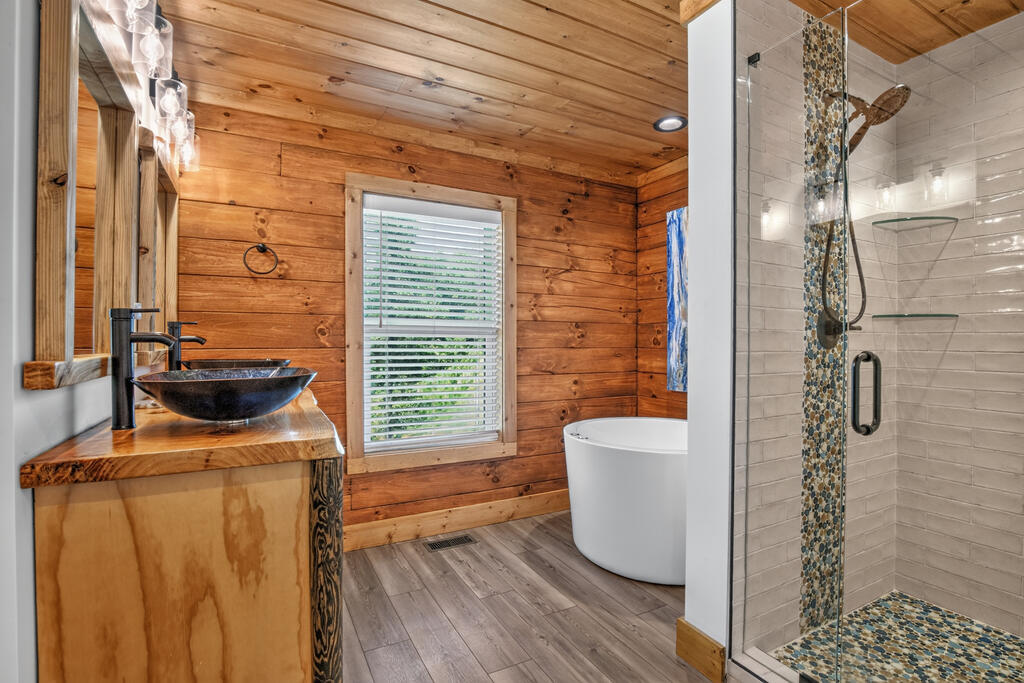 435341 Ellijay Active