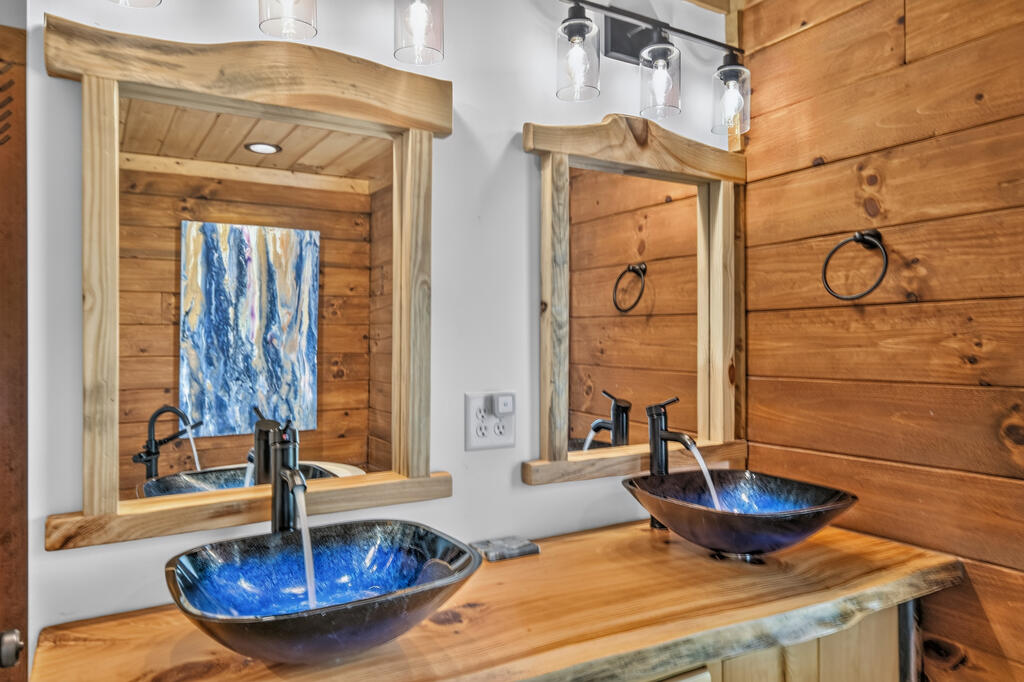 435341 Ellijay Active