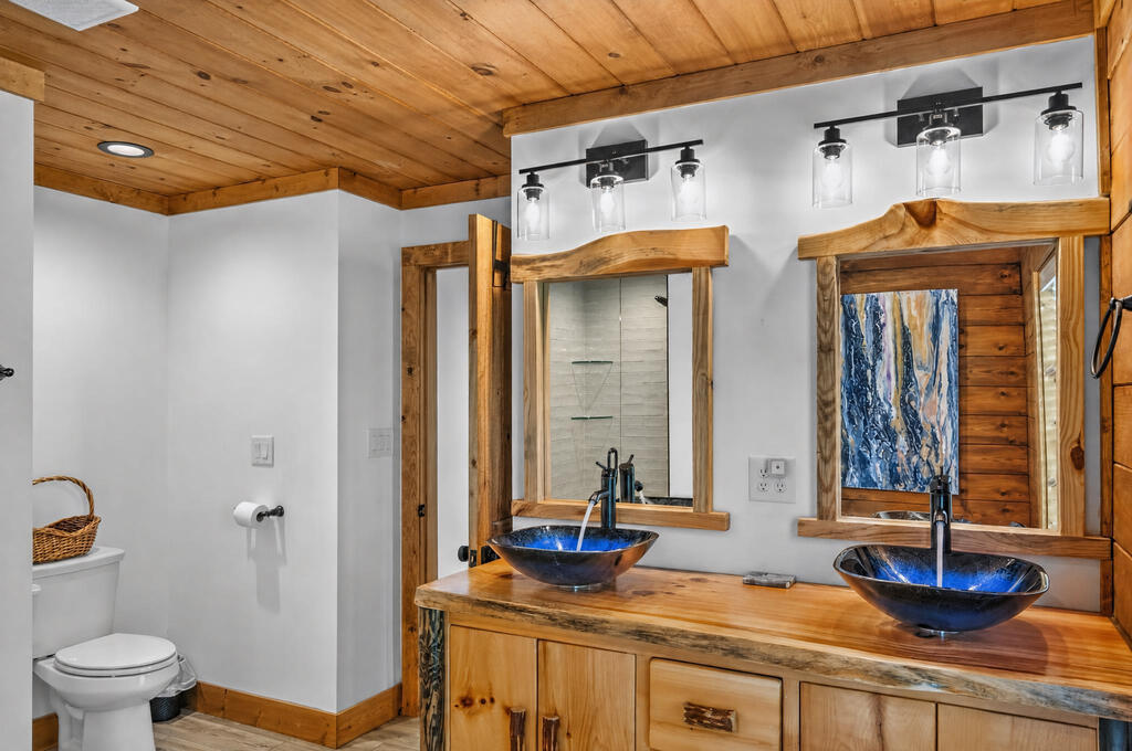 435341 Ellijay Active