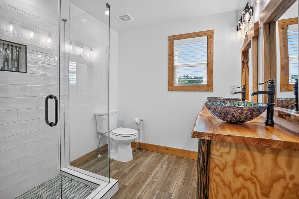 435341 Ellijay Active
