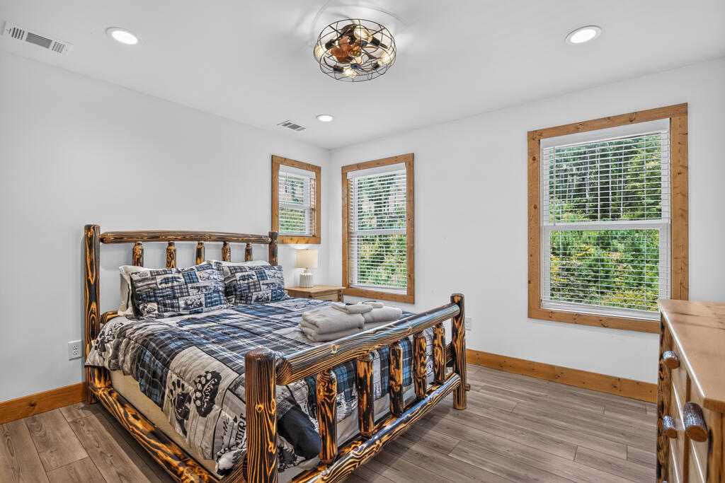 435341 Ellijay Active