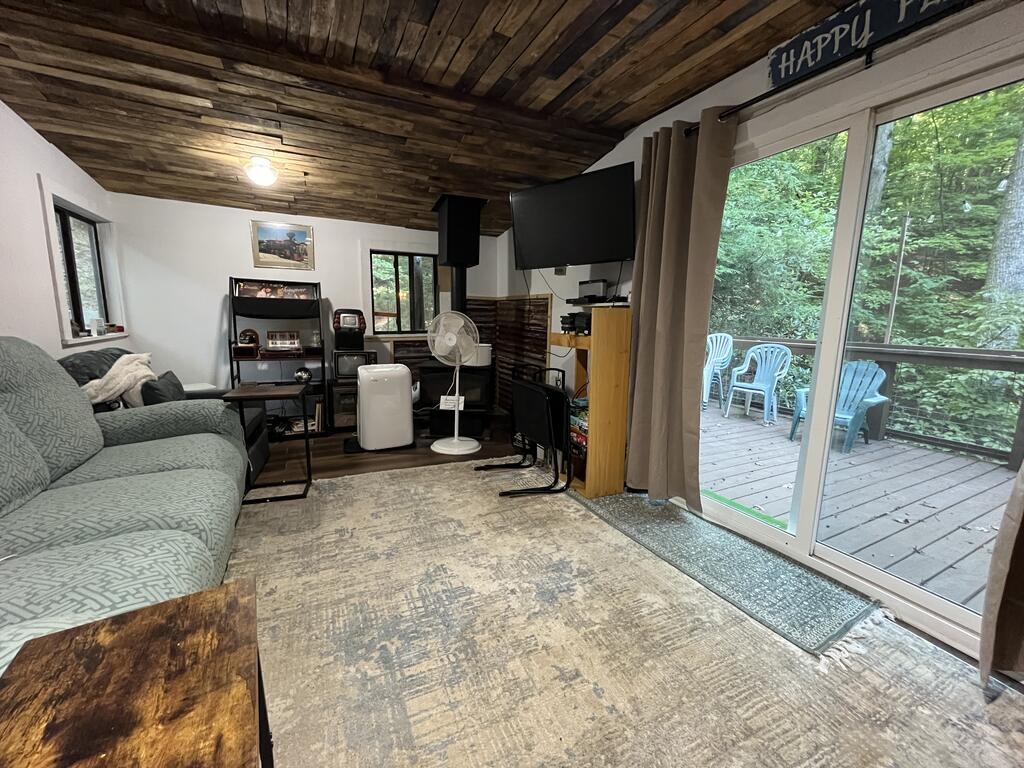 435343 Morganton Active