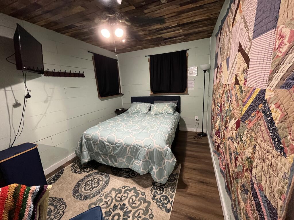 435343 Morganton Active